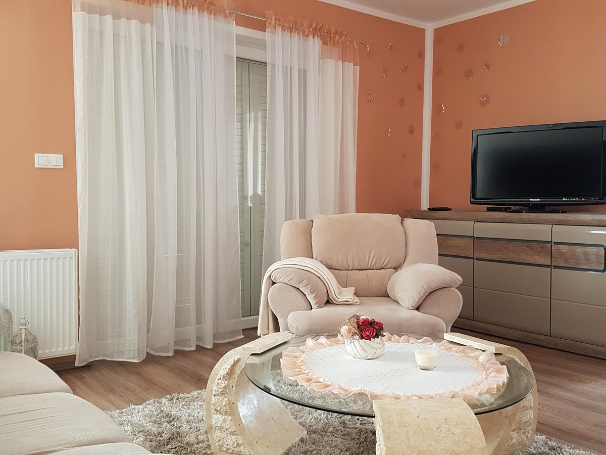 Apartments Suzana Novi Vinodolski Εξωτερικό φωτογραφία